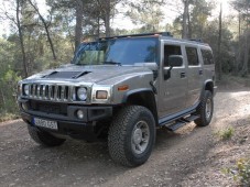 Conducir un Hummer H2 Luxury media hora en Sant Cugat del Vallès (Barcelona)
