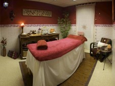 Vive una relajante experiencia en Barcelona: aromaterapia y piedras semipreciosas