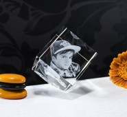 Cubo de Cristal 3D 100x100x100mm - 1 a 4 Pessoas