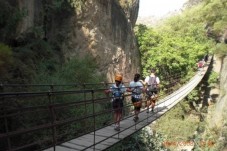 Senderismo en Granada| Los puentes colgantes de Cahorros