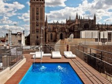 Una escapada inolvidable a Sevilla en un exclusivo hotel
