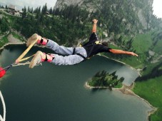Lánzate al vacío con el Puenting dos saltos en Burgos