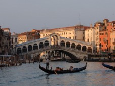 Italia : Paquete: Venecia Hotel Hilton + Góndola Venecia