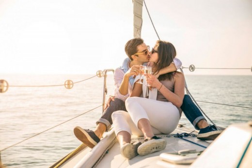 Pareja en el Velero