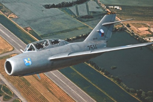 Vuelo en avión de caza MiG-15 - 15 minutos - Hradec Kralove, Republica Checa