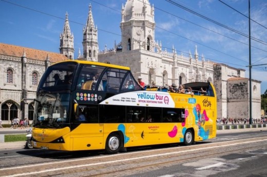 Yellow Bus Belém 24h - Bilhete Familiar (2 adultos + 2 crianças)