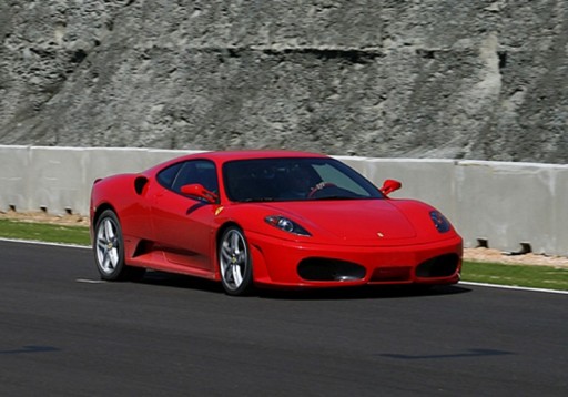 Conduce un Ferrari en Cheste - 3 vueltas