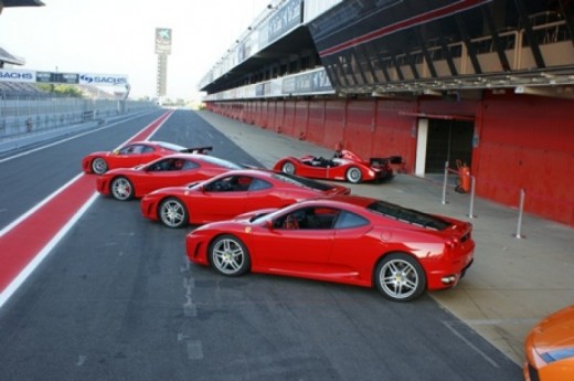 Siéntate al volante de un Ferrari F430 F1