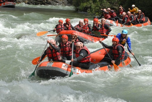 ¡Rafting en Lleida con Golden Moments!