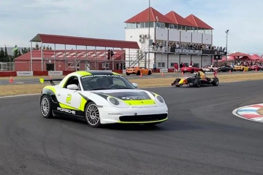 ¡Piloto de carreras por un día!