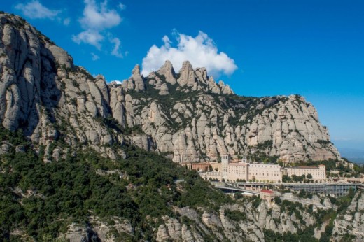 Barcelona Sky Tour & Montserrat - Vuelo privado para 5 personas