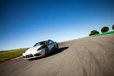 Conduire une Porsche Cayman 718 S – 2 tours + 1 tour en copilote