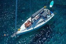 Paseo privado en velero en Funchal
