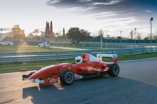 Conducir un Formula 2.0 en circuito