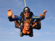 Salto en Paracaídas en Castillo Blanco con Vídeos y Fotos 