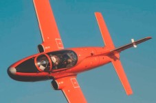 Jet MB-326