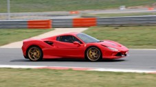 Pack VIP Conducir en un Ferrari F8 en circuito - 5 vueltas