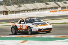 Conduce un Porsche Boxster en circuito