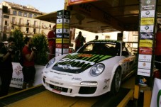 Conducir Porsche 992 GT3 en circuito