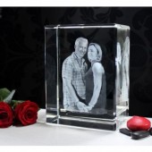 Cubo foto 3D de cristal Personalizado 200x150x100mm - 1 a 10 personas