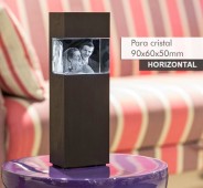 Regalo personalizado con foto grabado en cristal con columna de luz