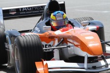 Silver Formula 1 Driving Course - Le Luc (83)