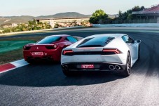 Ferrari 488 + Lamborghini Huracán EVO en circuito
