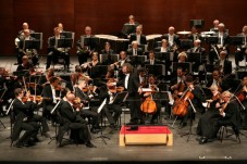 1 Noche en Milán con Visita al Teatro Museo La Scala y al Viñedo de Leonardo
