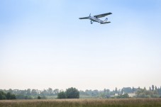 Salto en Paracaídas y Vuelo de 45 Minutos