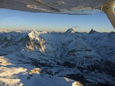 Vuelo panorámico a la Jungfrau (Suiza)