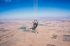 Salto en Paracaídas y Vuelo de 45 Minutos