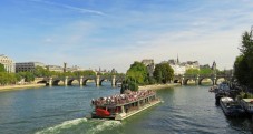Big Bus Paris: Visite guidée Hop-on Hop-off (48h) + Croisière sur la Seine pour 2- Paris (75)