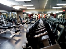 4 Ingressi Gym per una persona & soggiorno 1 notte