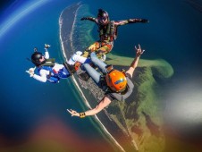 Parachute Jump From 4000m