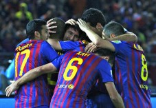 Pack FC Barcelona Categoría 1 Superior con noche en hotel - 2 personas