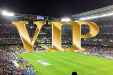 Pack regalo Fútbol Real Madrid La Liga - VIP + noche de hotel para 2 personas