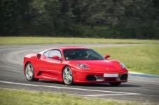 Drive a Ferrari F430 in Circuit of Braga 4 Laps