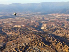 ¡Sobrevuela Guadix en globo!