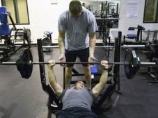 4 Ingressi Gym per una persona & soggiorno 1 notte