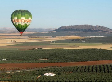 Descubre los 7 mejores viajes en globo de Andalucía