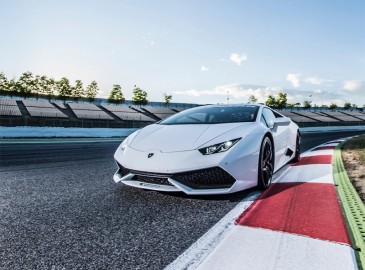Conducir un Lamborghini en el Circuito del Jarama